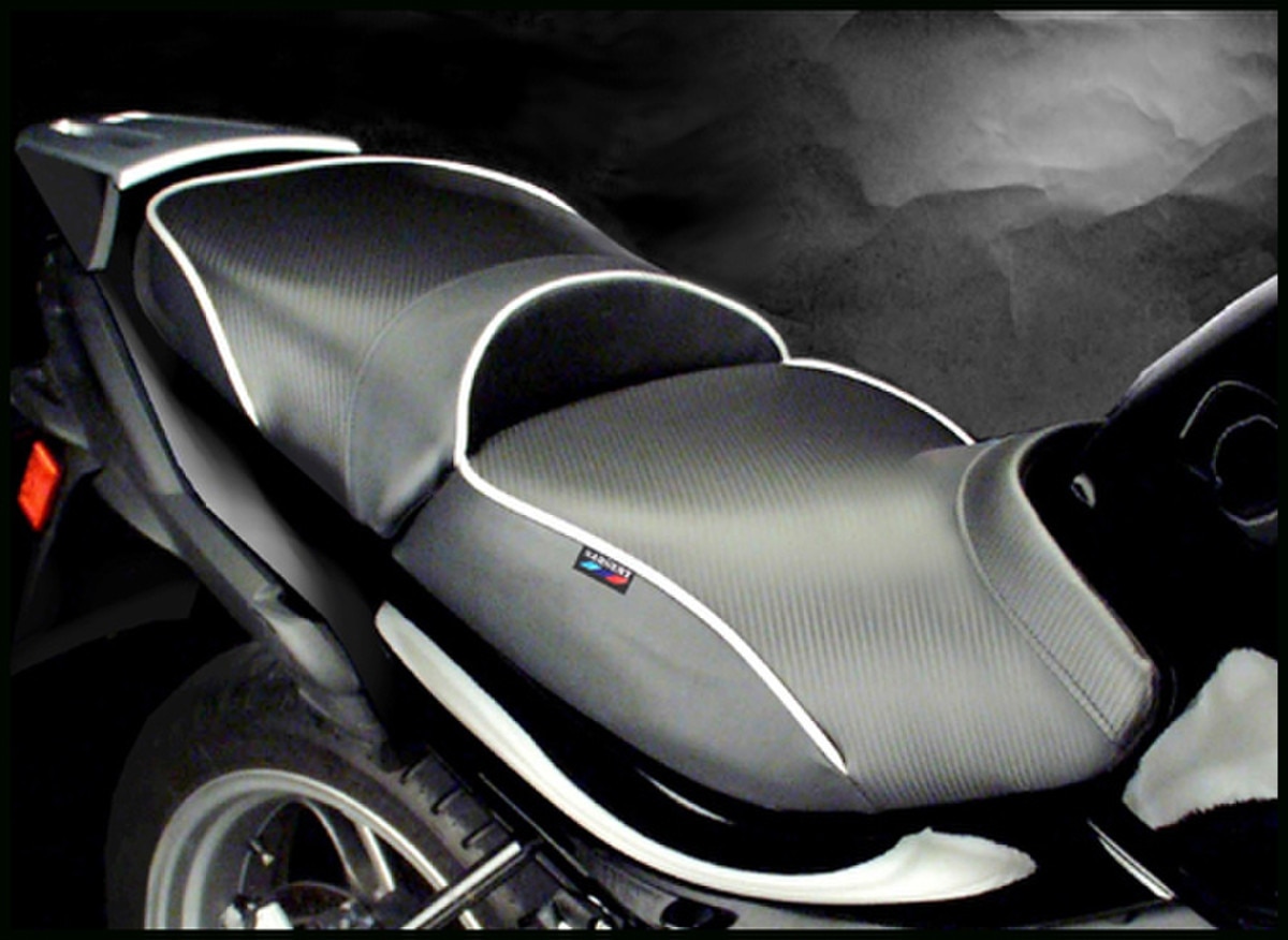BMW - R1150R 02-06 - World Sport Performance Seat